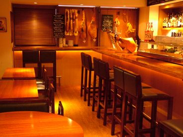 SPANISH BAR SOL VASCO スパニッシュバル ソル バスコの雰囲気1