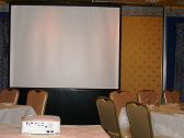 プロジェクター・マイク・ＤＶＤは無料です