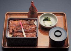 国産うなぎ使用　うな重