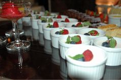 料理メニュー写真 女性に大人気のデザートビュッフェ♪