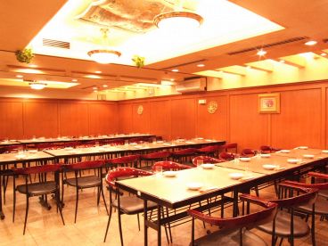 敦煌 北新地本店の雰囲気1