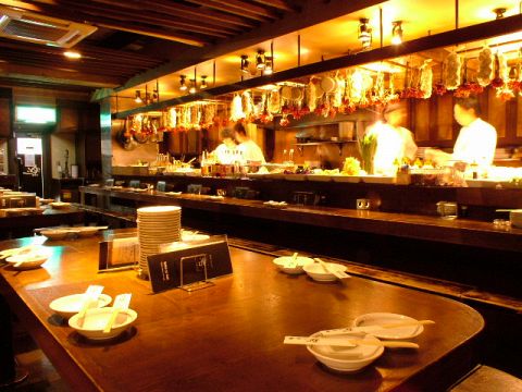 東京ワイン倶楽部 楽>