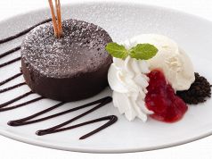 料理メニュー写真&nbsp;とろ～りフォンダンショコラ