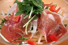 料理メニュー写真 大根と生ハムのサラダ