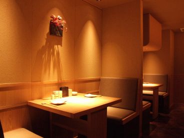 車 宮崎地鶏炭火焼 渋谷南口店の雰囲気1