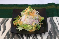 料理メニュー写真 ホタテと大根のパリパリサラダ