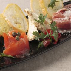 料理メニュー写真&nbsp;オードブル盛り合わせ