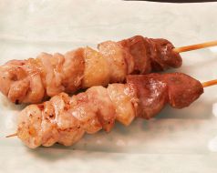 料理メニュー写真&nbsp;若鶏三種の串焼き