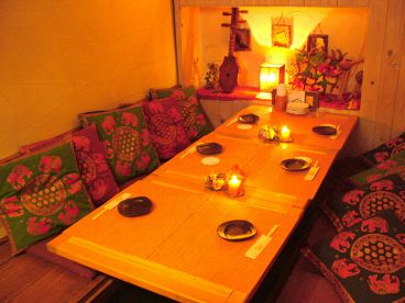 アジアンパラダイス 居酒屋の雰囲気1