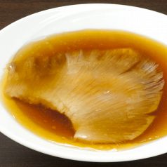 料理メニュー写真&nbsp;大型フカヒレの姿煮
