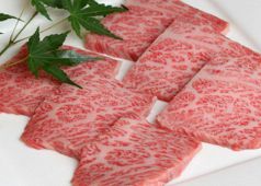 料理メニュー写真 溶岩焼き 人気 2位 上カルビ