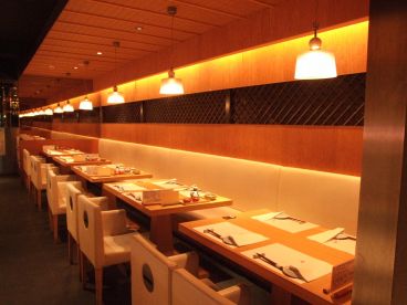 江戸前 びっくり寿司 銀座店の雰囲気1