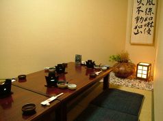2階奥の少人数様用の個室です。
