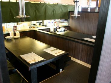 満夢 マンユウ man-yu 八幡店 焼肉の雰囲気1