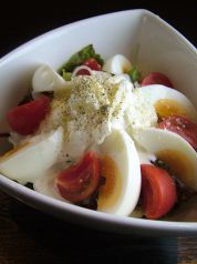 料理メニュー写真 シーザーサラダ