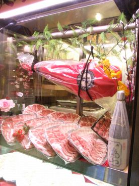 イベリコ屋 梅田店の雰囲気1