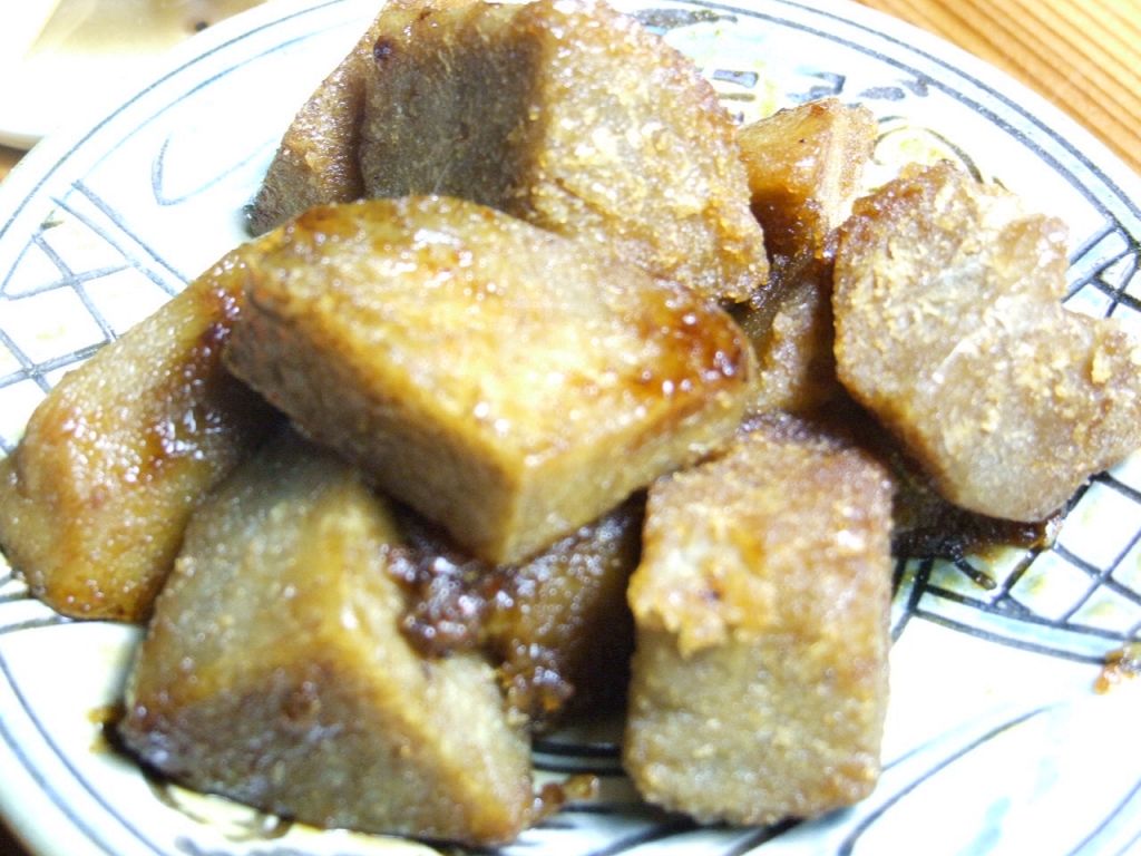 タームの甘辛煮とお酒のコラボは絶妙です