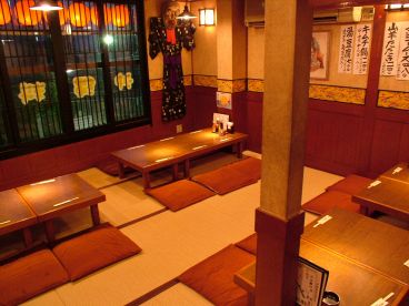 沖縄茶屋 琉球泡盛 美ゅら料理の雰囲気1