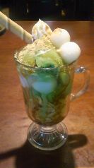 料理メニュー写真&nbsp;抹茶黒蜜パフェ