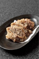 料理メニュー写真 手羽先の旨辛揚げ
