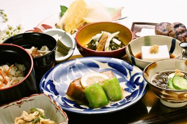 味と踊りの竜宮城 うらしまのおすすめ料理1
