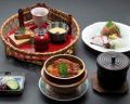 料理メニュー写真&nbsp;夜の釜飯セット（一階の一般席のみ）