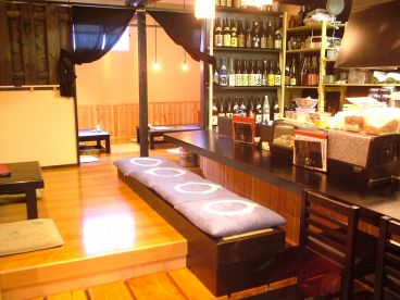 セイ Sei 誠 本店 鉄板 炭焼ダイニングの雰囲気1
