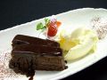 料理メニュー写真&nbsp;熱々ショコラバニラアイス添え