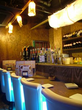 カーヴ隠れや 小岩店の雰囲気1