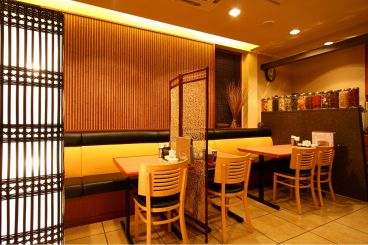 四川坦々麺荘 彩たまやの雰囲気1