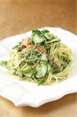 料理メニュー写真&nbsp;ズワイ蟹とズッキーニのジェノベーゼ