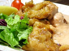 料理メニュー写真&nbsp;みつせ鶏のチキン南蛮～自家製タルタルソース～