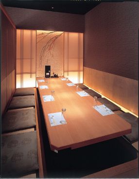 とりかく 日本橋さくら通り店の雰囲気1
