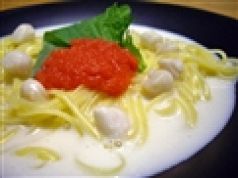 料理メニュー写真 イタヤ貝小柱と生めんたいこのクリームソース