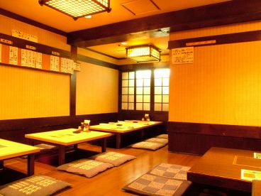 甚六 じんろく 和食 活魚料理の雰囲気1