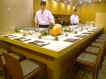 鮨 竹山 ルミネエスト新宿店の雰囲気1