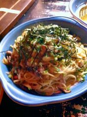 料理メニュー写真 牛肉とキノコの和風パスタ