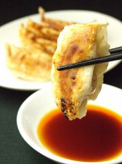 新東京軒 アトレ目黒店のおすすめ料理1