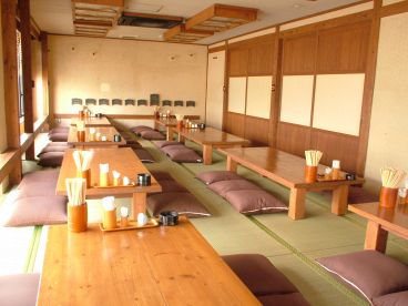 炭焼厨房 おんざ 東簗瀬店の雰囲気1