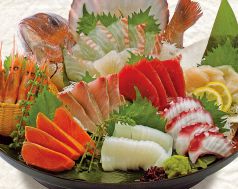 料理メニュー写真 やるき盛り 8点盛り(3~4人前)