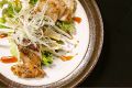 料理メニュー写真&nbsp;豚トロの炙り／魚オーブン焼き／エビとトマトのたまご焼き黒酢ソース