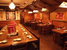 華龍飯店 新宿御苑店の雰囲気1