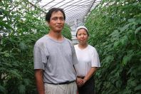 契約農家の遠藤さん夫婦