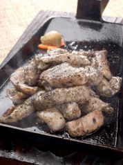 料理メニュー写真 生ホルモン炭火焼