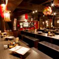 楽しく飲みたい方は真ん中にお座りください