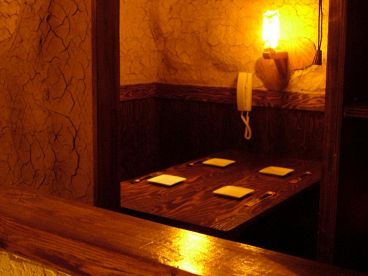 カーヴ隠れや 高知店の雰囲気1