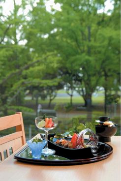 隨縁亭 中区 山下町の雰囲気1