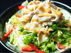 料理メニュー写真 ぶたしゃぶサラダ(ポン酢OR胡麻だれ)