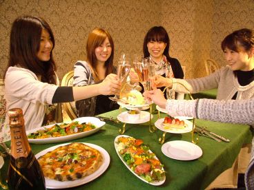 ノリオダイニング ハレ NORIO DINING Haleの雰囲気1