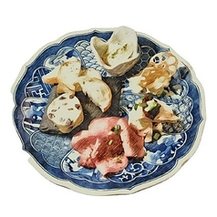 本日のタパス5種盛り合わせ/Assortment of 5 types of tapas